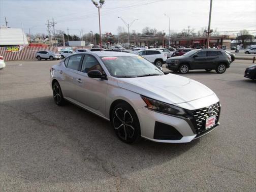 2024 Nissan Altima SR Intelligent AWD