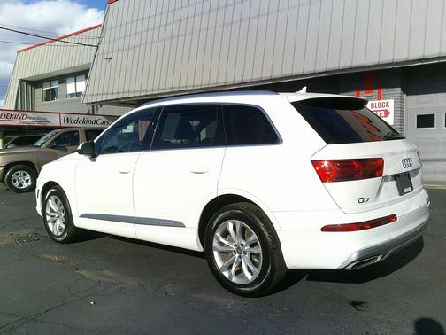 2019 Audi Q7 
