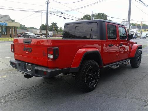 2021 Jeep Gladiator Sport