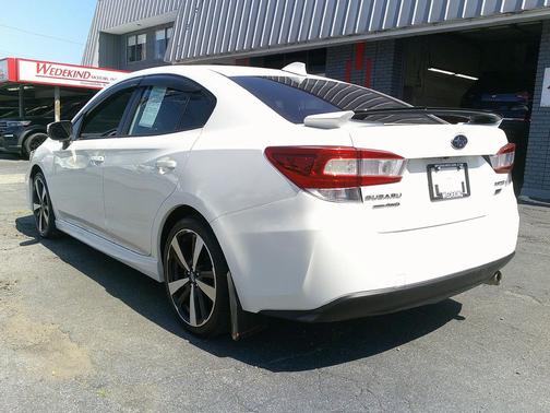 2019 Subaru Impreza 2.0i Sport