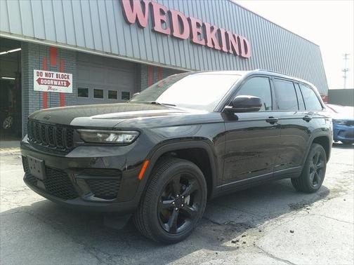 2023 Jeep Grand Cherokee Altitude