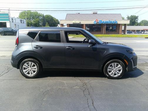 Gravity Gray 2025 Kia Soul LX