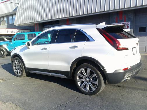 2019 Cadillac XT4 Premium Luxury