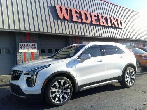 2019 Cadillac XT4 Premium Luxury