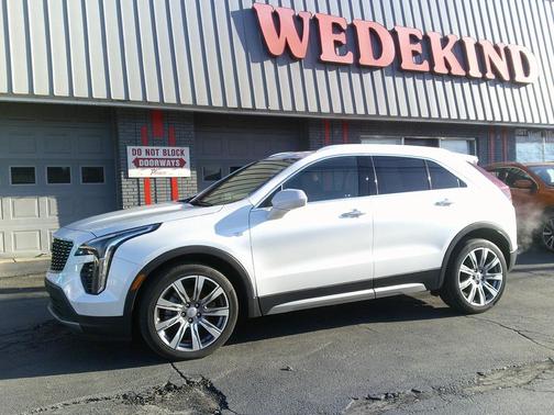2019 Cadillac XT4 Premium Luxury