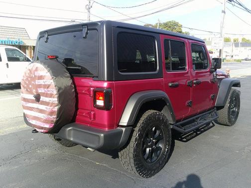 2022 Jeep Wrangler Unlimited Sport