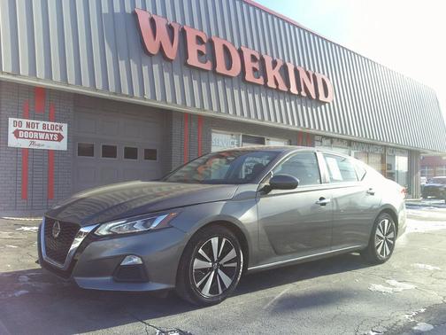 2022 Nissan Altima 2.5 SV