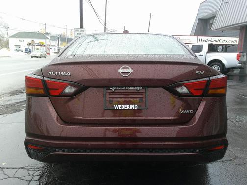 2024 Nissan Altima 2.5 SV