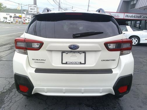 Crystal White Pearl 2021 Subaru Crosstrek Premium
