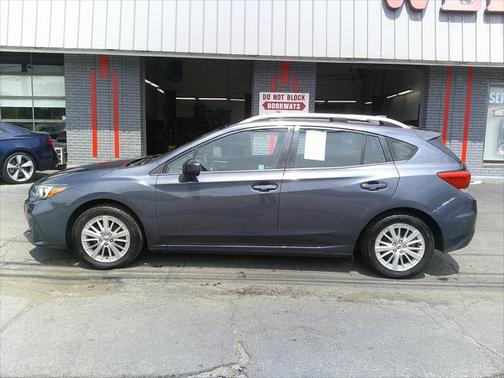 2017 Subaru Impreza 2.0i Premium