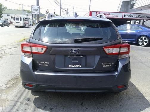 2017 Subaru Impreza 2.0i Premium