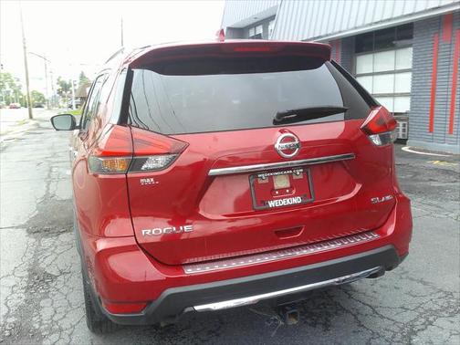 2017 Nissan Rogue SL