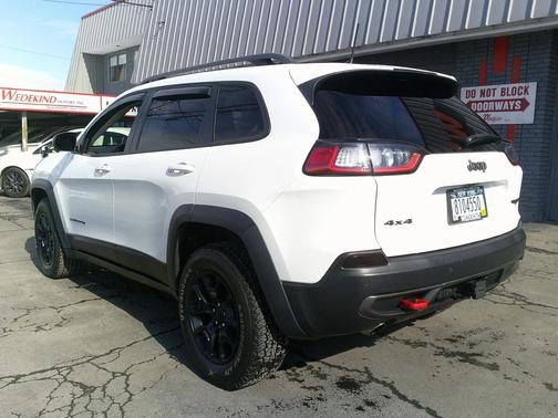 2021 Jeep Cherokee Trailhawk