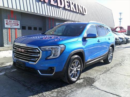2024 GMC Terrain SLT