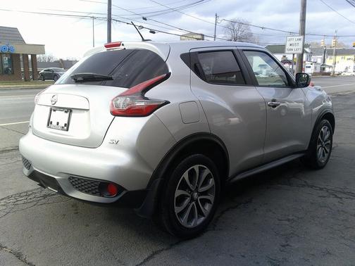 2017 Nissan Juke SV