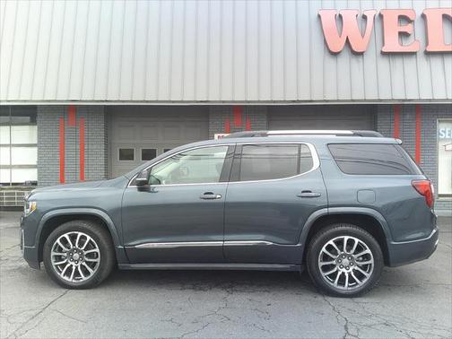 2020 GMC Acadia Denali