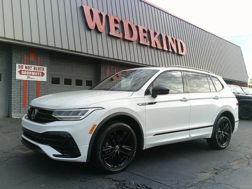 2022 Volkswagen Tiguan 2.0T SE R-Line Black 4MOTION