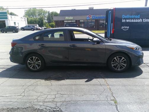 Gravity Gray 2023 Kia Forte LXS