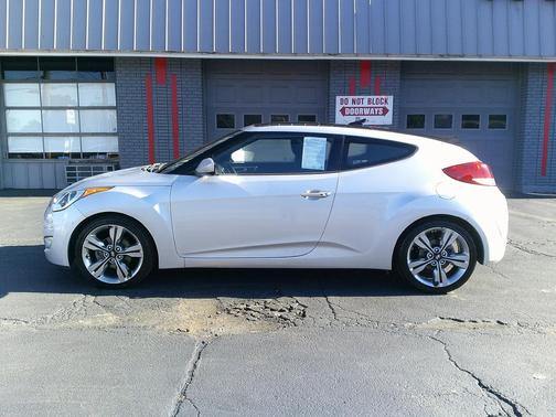 2017 Hyundai Veloster Value Edition