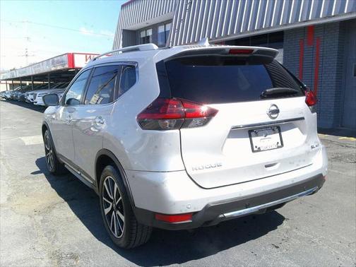 2020 Nissan Rogue SL
