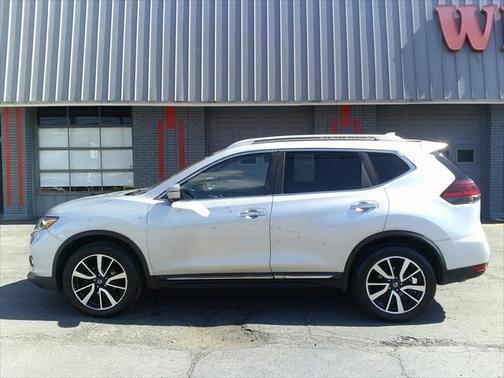 2020 Nissan Rogue SL