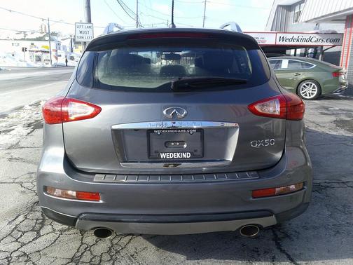 2017 INFINITI QX50 Base