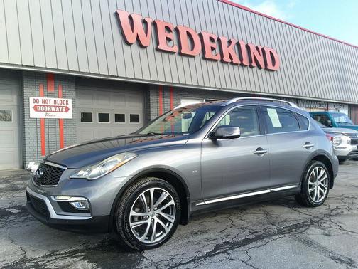 2017 INFINITI QX50 Base