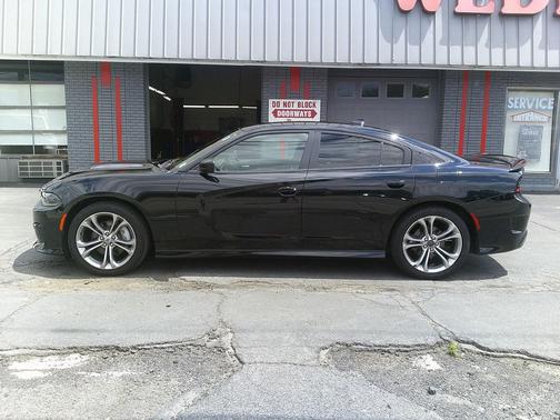 Pitch Black Clearcoat 2021 Dodge Charger GT