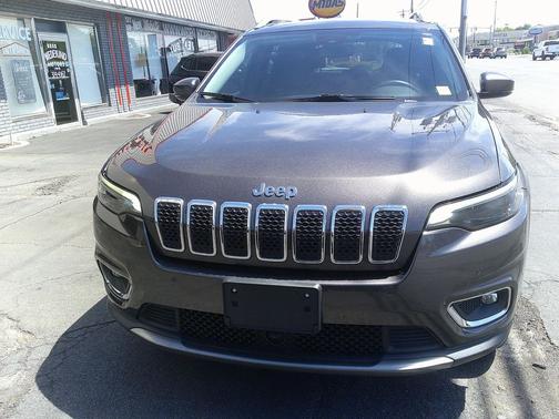 Granite Crystal Metallic Clearcoat 2021 Jeep Cherokee Limited