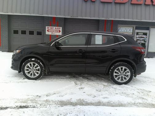 2020 Nissan Rogue Sport S