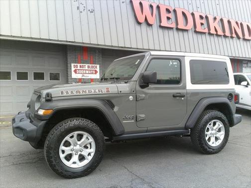 2021 Jeep Wrangler Islander 4X4
