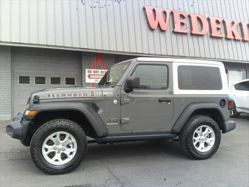 2021 Jeep Wrangler Islander 4X4