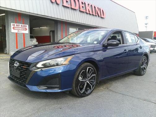 2024 Nissan Altima SR Intelligent AWD