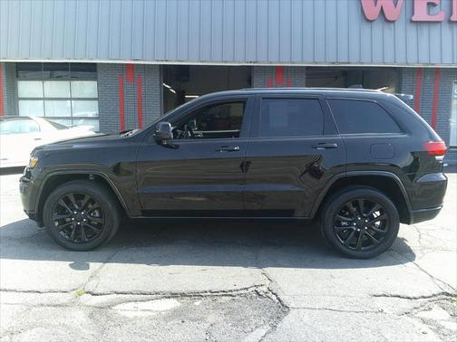 2021 Jeep Grand Cherokee Laredo