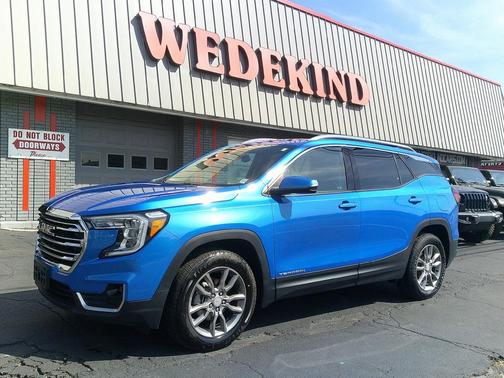 2024 GMC Terrain SLT