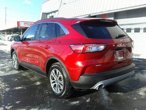 2022 Ford Escape SEL