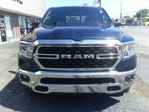 Patriot Blue Pearlcoat 2022 RAM 1500 Big Horn/Lone Star