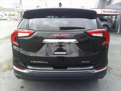2022 GMC Terrain SLT