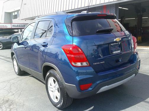Pacific Blue Metallic 2019 Chevrolet Trax LT