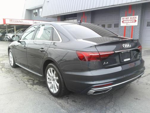 2022 Audi A4 40 Premium
