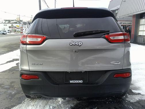 2018 Jeep Cherokee Latitude Plus