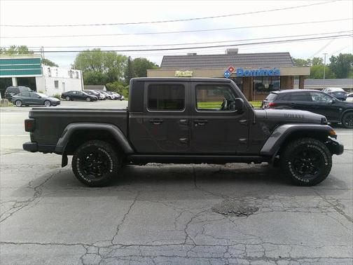 2021 Jeep Gladiator Sport