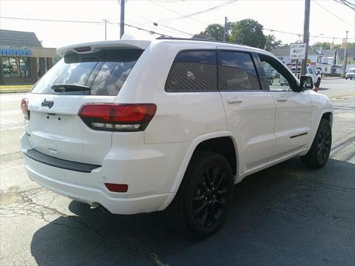 2021 Jeep Grand Cherokee Laredo