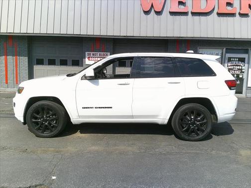2021 Jeep Grand Cherokee Laredo