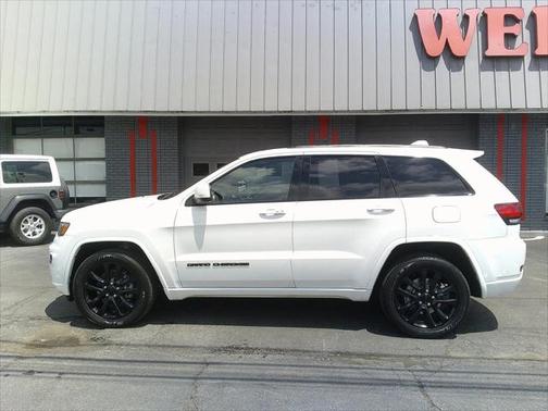 2021 Jeep Grand Cherokee Laredo