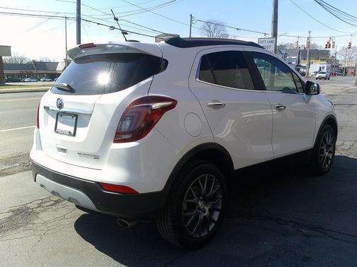 Summit White 2019 Buick Encore Sport Touring