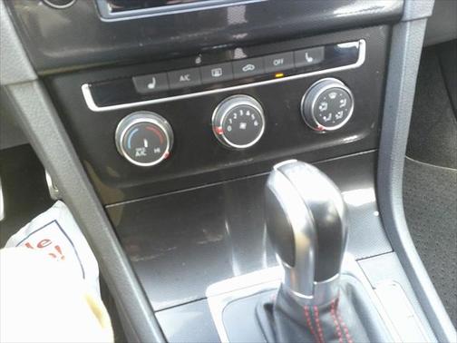2016 Volkswagen Golf GTI 2.0T S 4-Door