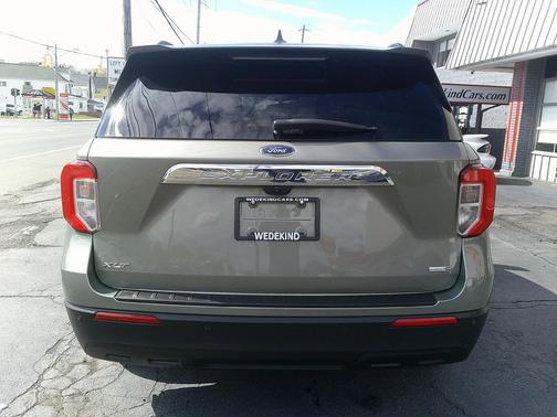 Silver Spruce Metallic 2020 Ford Explorer XLT