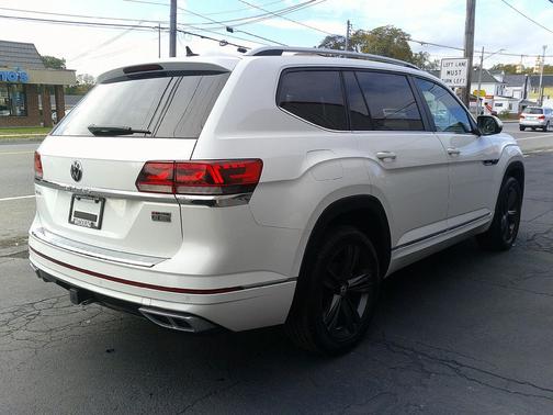 2022 Volkswagen Atlas 3.6L SEL