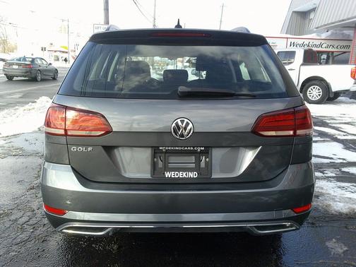2019 Volkswagen Golf SportWagen TSI SE